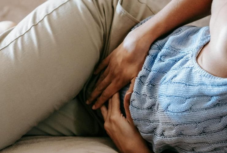 menstruacija-bol-stomak